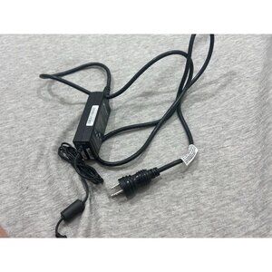Genuine FSP FSP065-DBBM1 AC/DC Power Supply Adapter 19V 3.42A 65W OEM